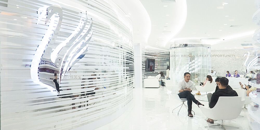 คลินิกเสริมความงาม V Square Clinic